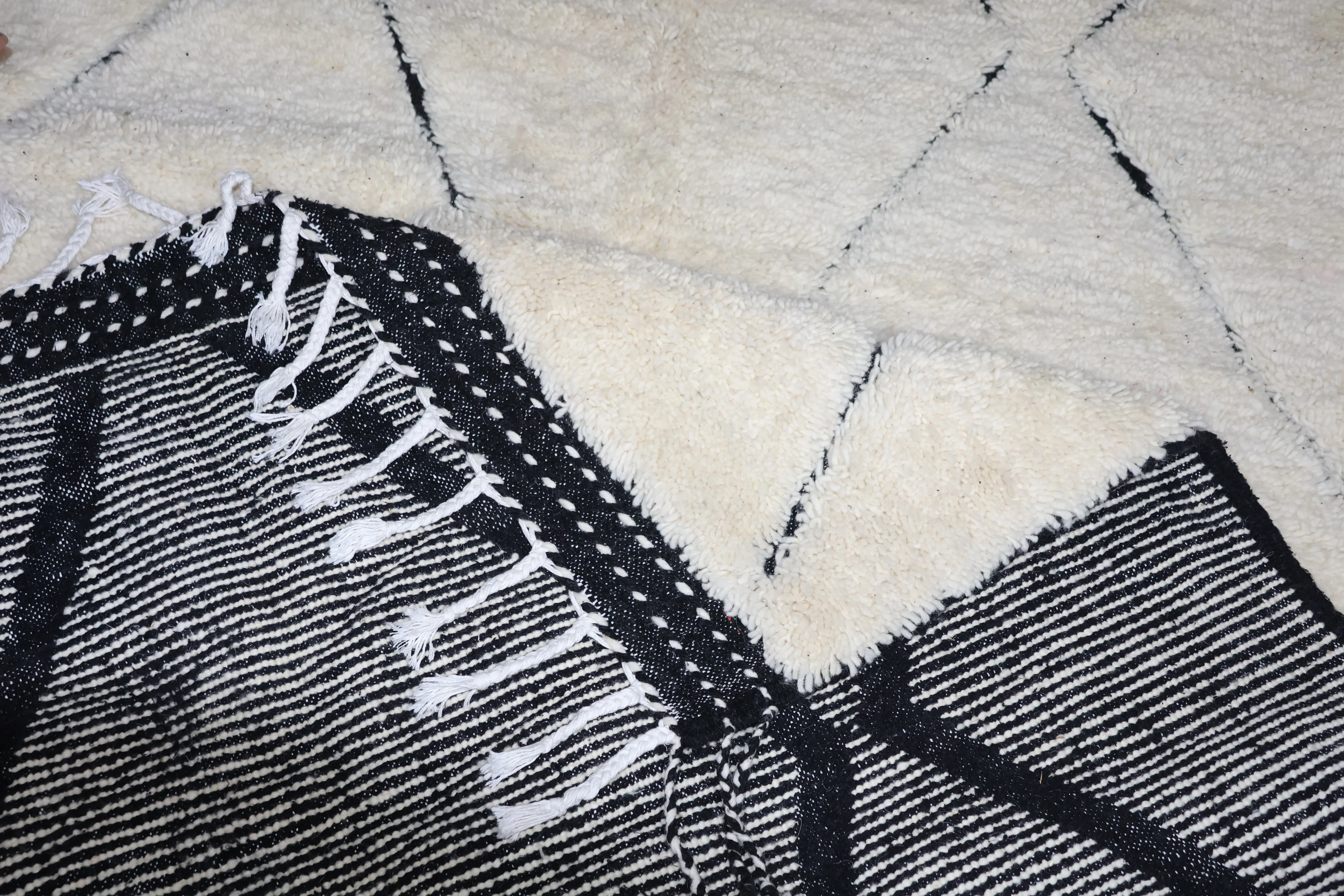 Tapis berbère Beni Ouarain — Losanges Purs vue 3