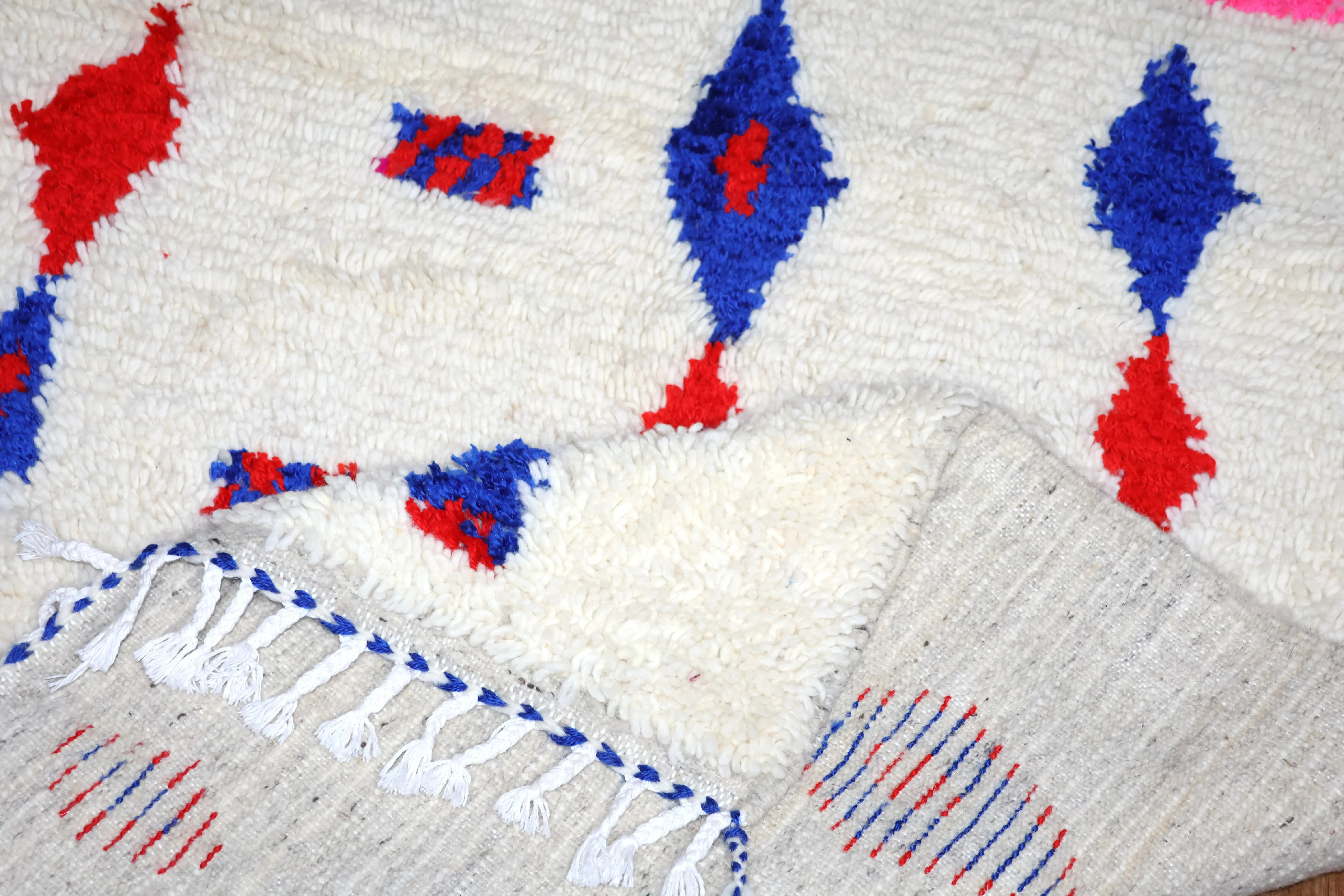 Tapis berbère Azilal — Indigo et Pourpre vue 3