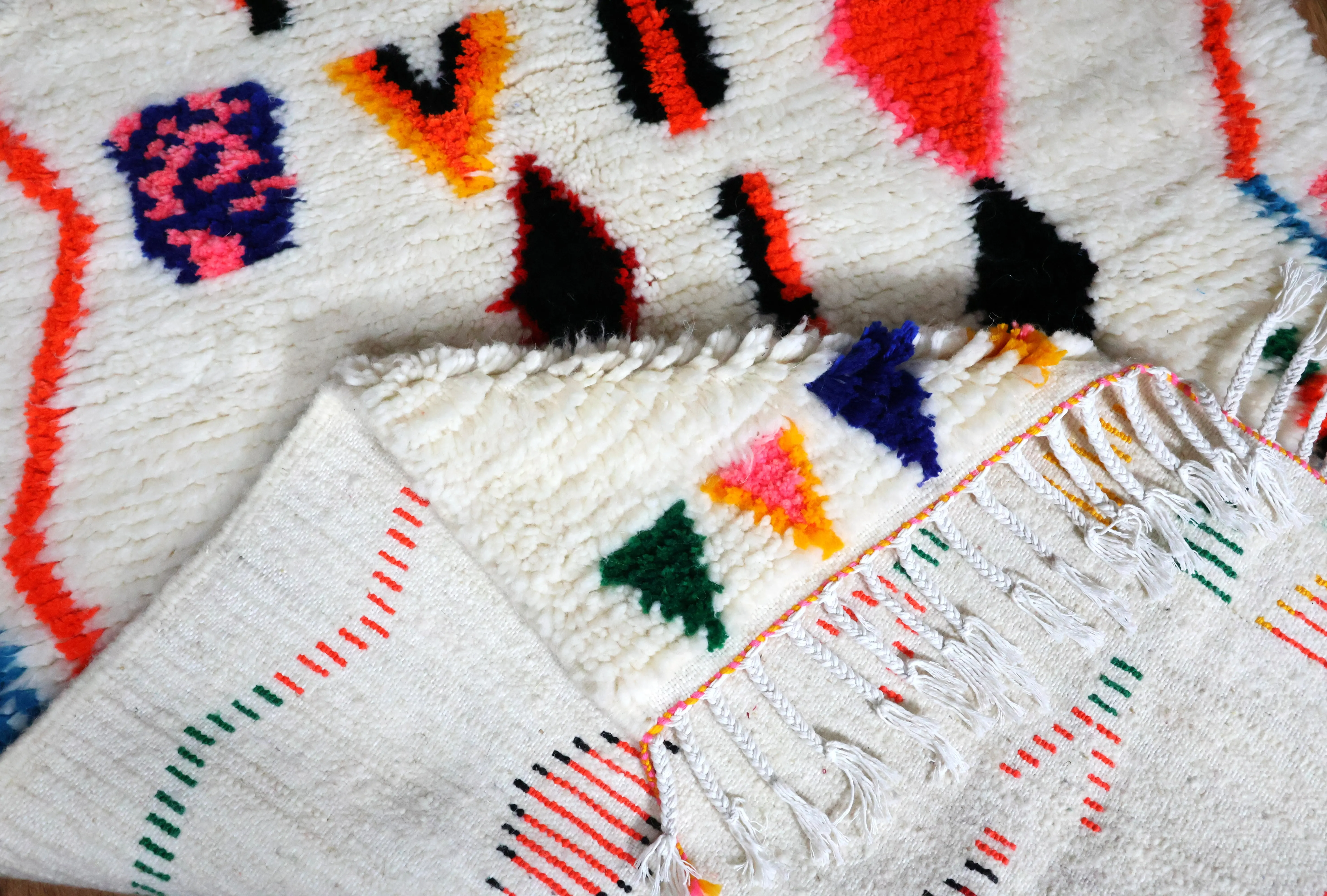 Tapis berbère Azilal — Totems Flamboyants vue 3