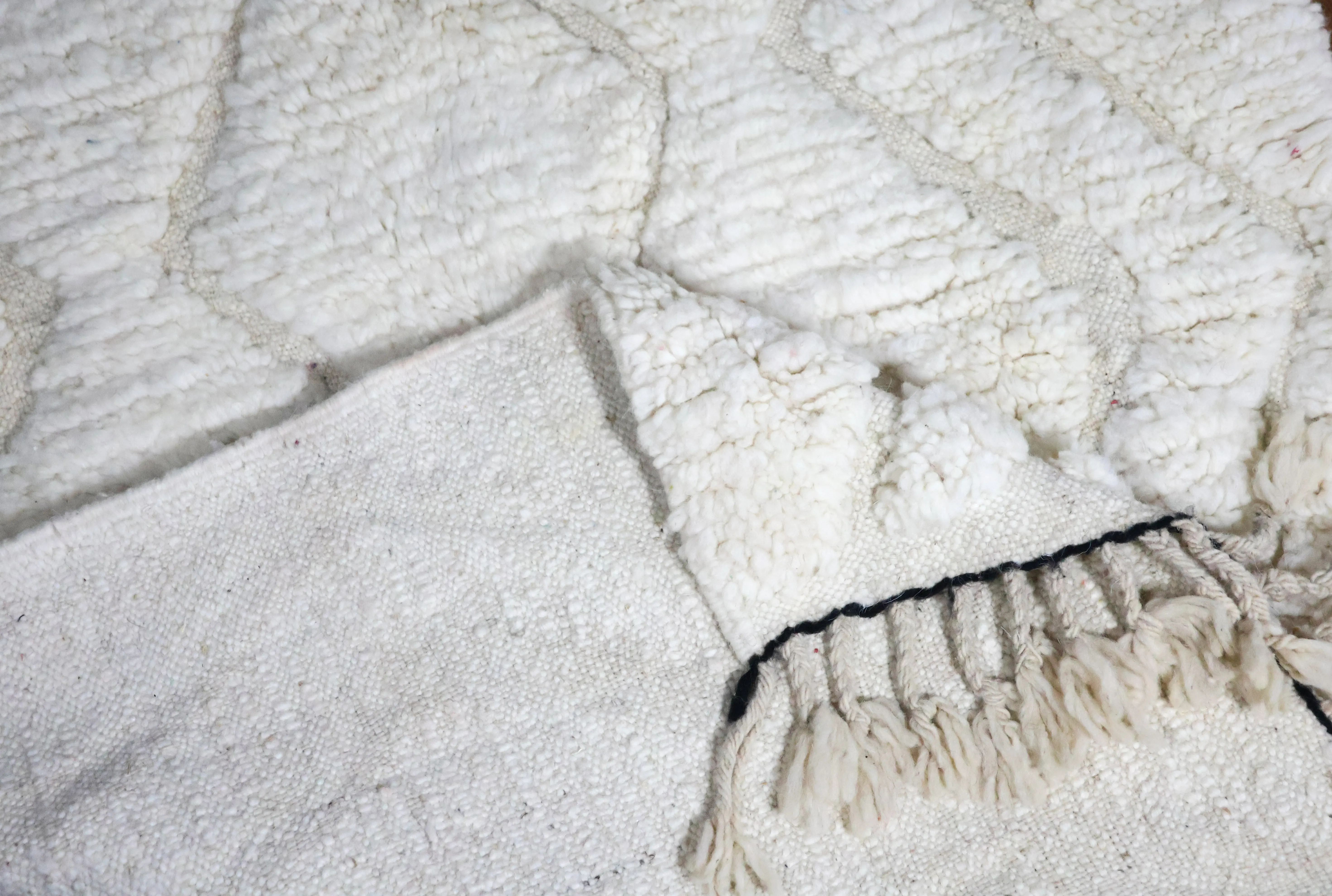 Tapis berbère Beni Ouarain — Ondulations de Lait vue 3